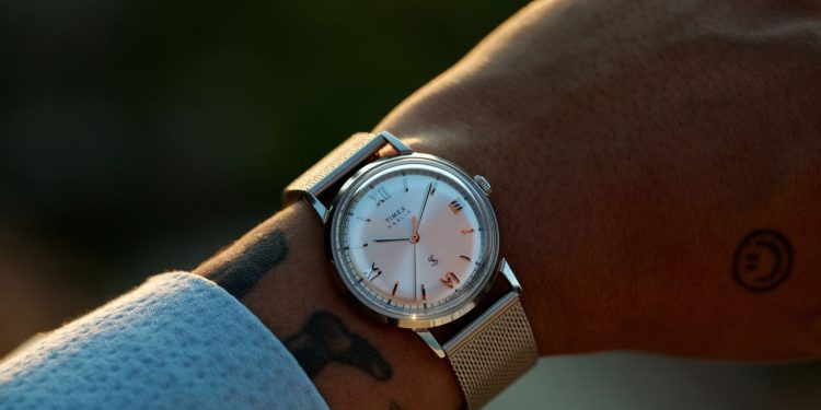 Timex Marlin krijgt stalen meshband van Todd Snyder