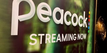 YouTube Premium bundelt Peacock vanaf 2027