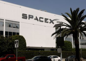 SpaceX verdubbelt omzet bijna, maar AI vergt miljarden