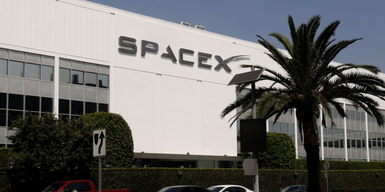 SpaceX verdubbelt omzet bijna, maar AI vergt miljarden